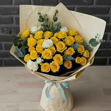 Букет цветов из:  Розы в Рылеево