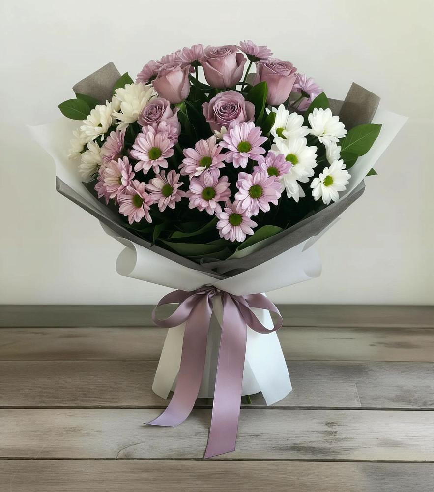 Букет цветов из: Хризантемы и Розы в Рылеево