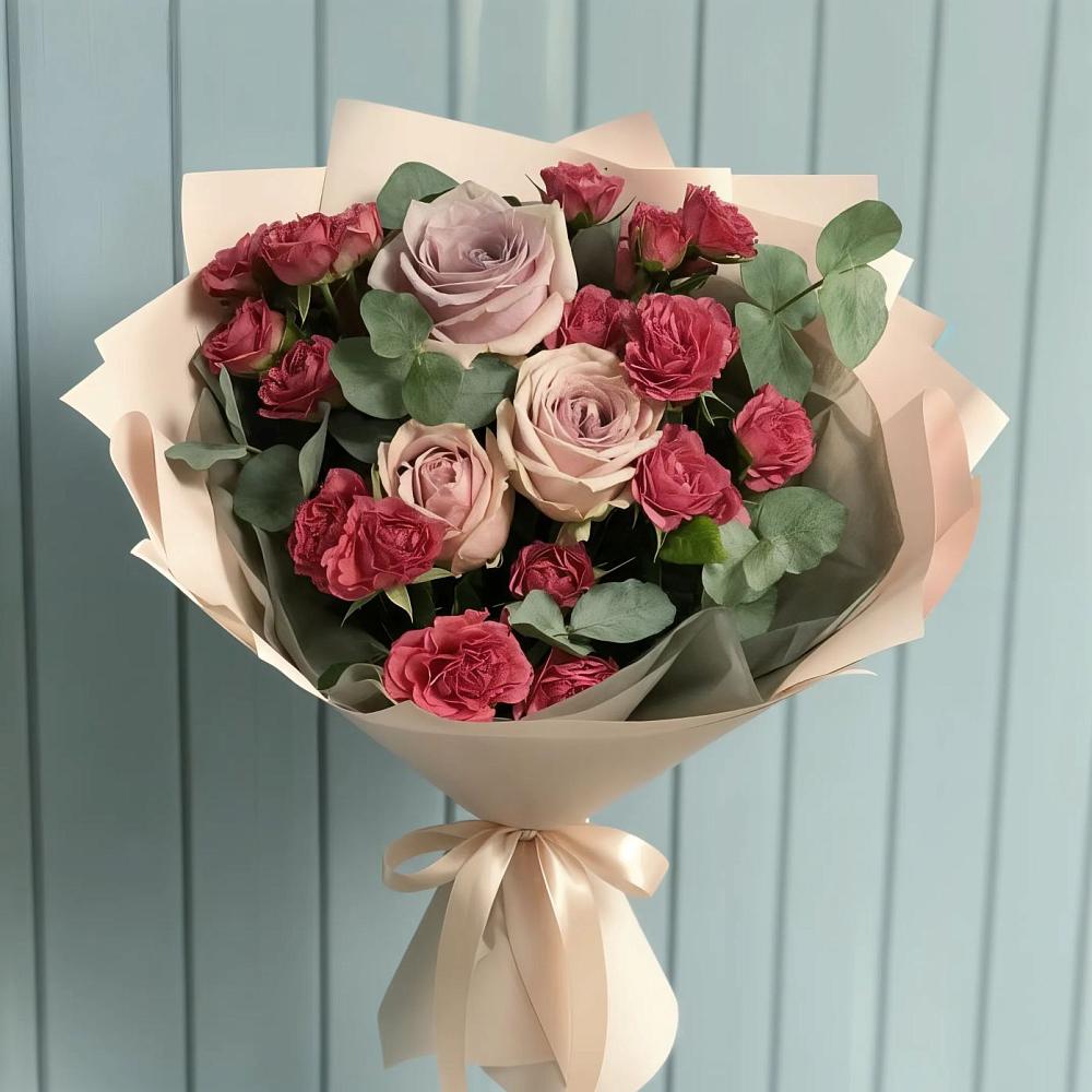 Букет цветов из: Гвоздики и Розы в Рылеево