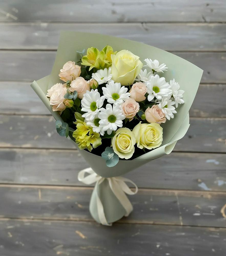 Букет цветов из: Альстромерии, Розы и Хризантемы в Рылеево