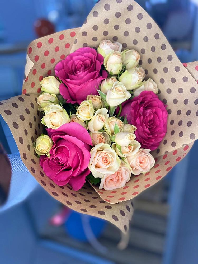 Букет цветов из: Розы в Рылеево