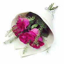 Букет цветов из:  Розы в Рылеево