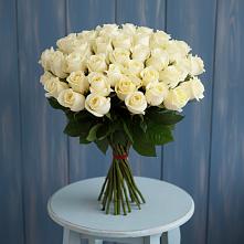 Букет 51 Белая роза Эдлесс Лав в Рылеево