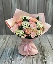 Букет цветов из:  Гвоздики, Розы и Хризантемы в Рылеево