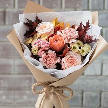 Букет цветов из:  Гвоздики, Хризантемы и Розы в Рылеево
