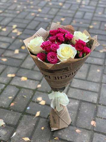 Букет цветов из: Розы в Рылеево
