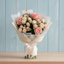 Букет цветов из:  Розы в Рылеево