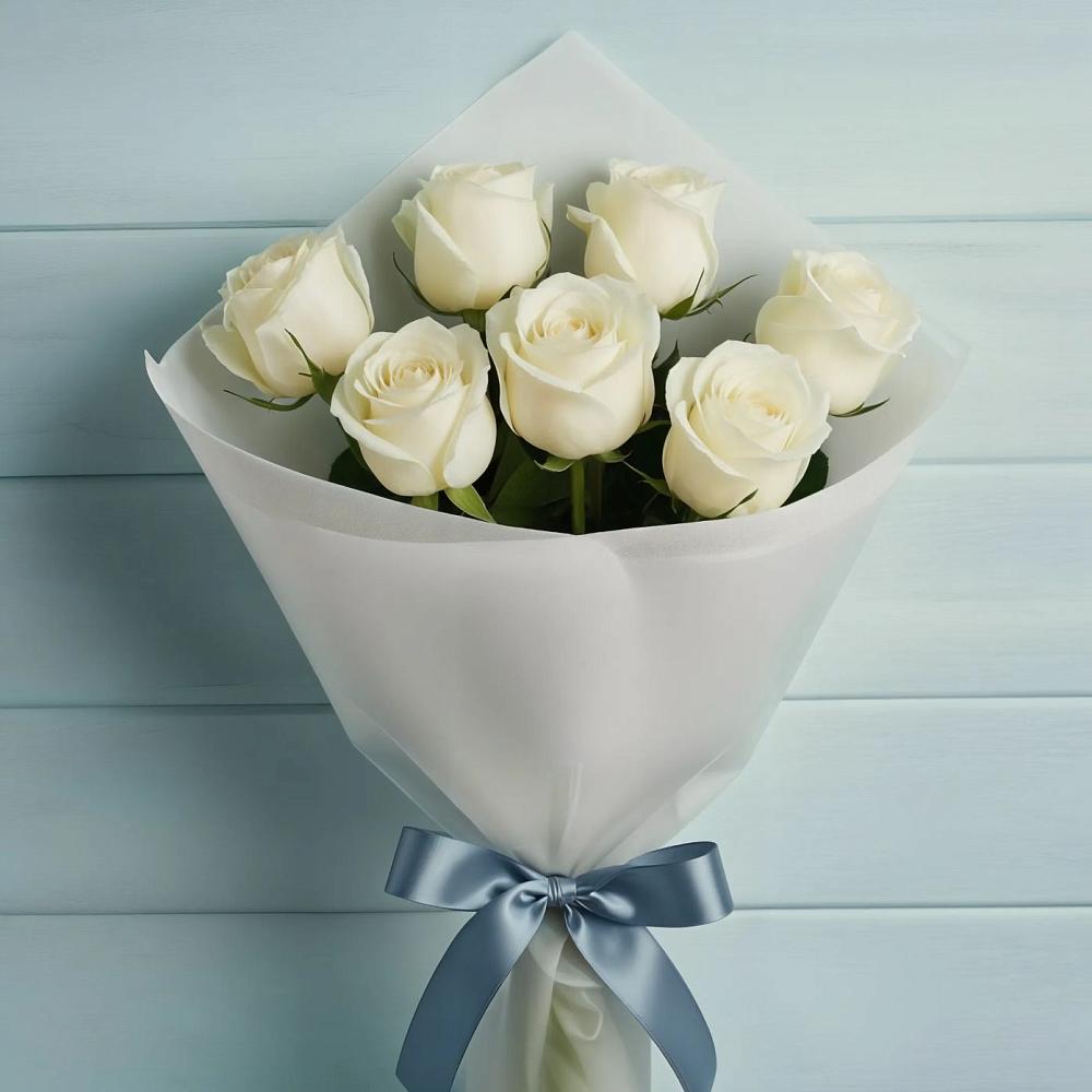 Букет 7 Белых роз Эдлесс Лав в Рылеево